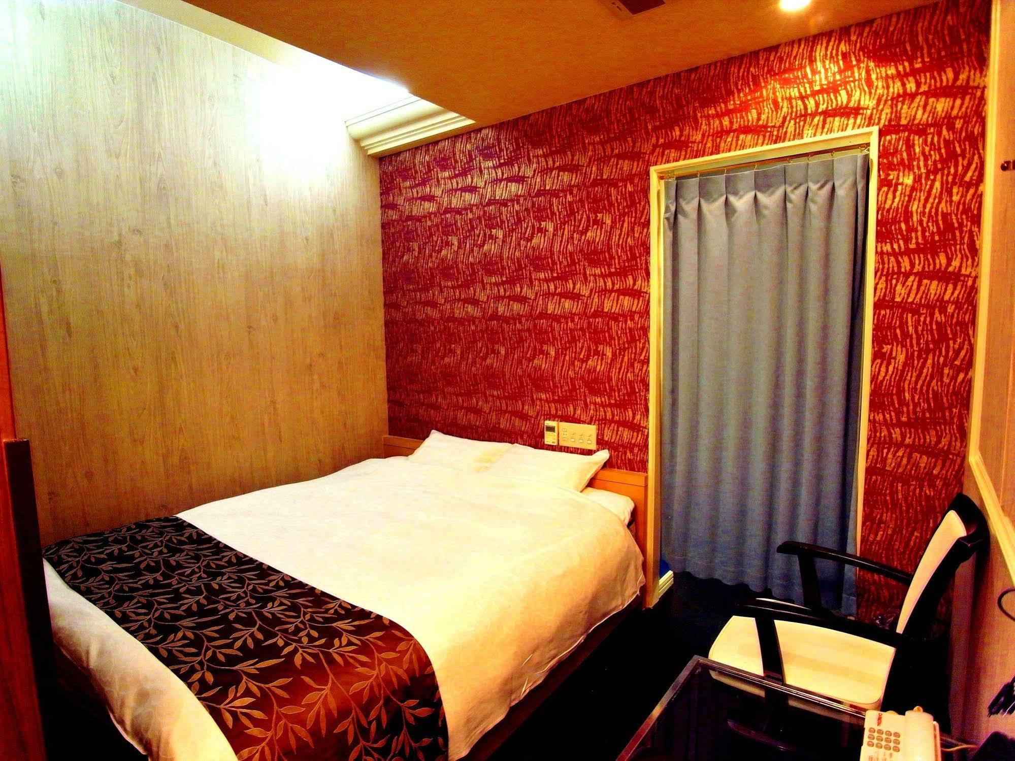 ホテル カルネヴァール 男塾ホテルグループ (Adults Only) Химедзи Экстерьер фото